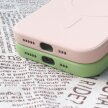 Silikonowe etui z MagSafe do iPhone 15 Silicone Case szare (7)